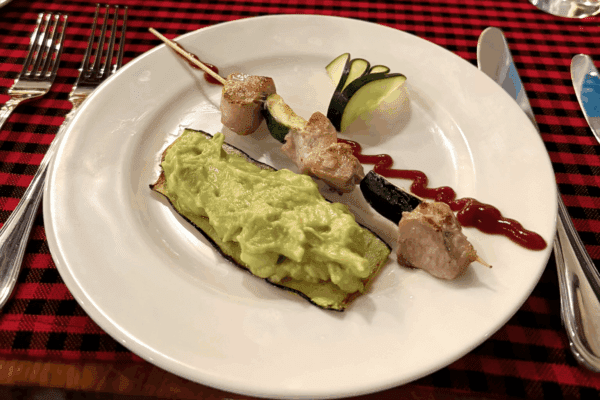 Meat skewers with guacamole and sauce Organic, locally grown meat skewers with guacamole and sauce